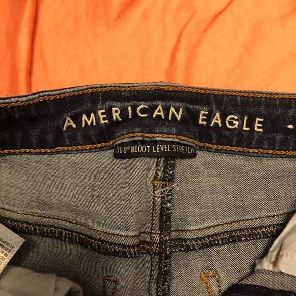 ae high rise jeans 🤍 - Picture 2 of 3